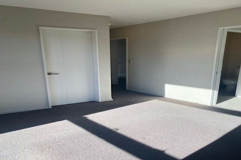 Photo of property in 28 Hakatere Road, Pegasus, 7612