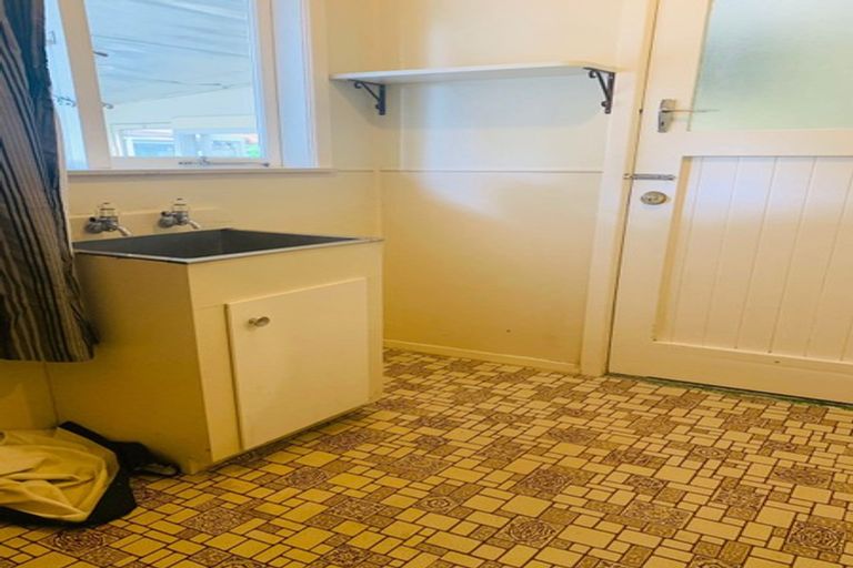 Photo of property in 1/117 Old Wairoa Road, Papakura, 2110