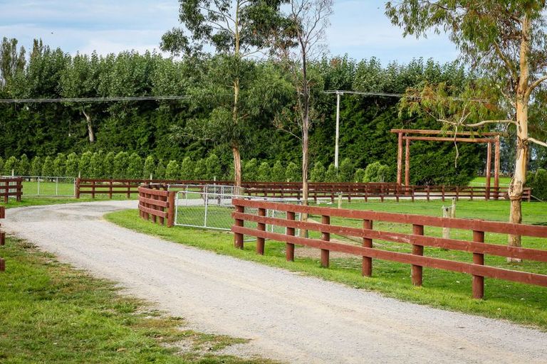 Photo of property in 347 Arundel Belfield Road, Belfield, Geraldine, 7992