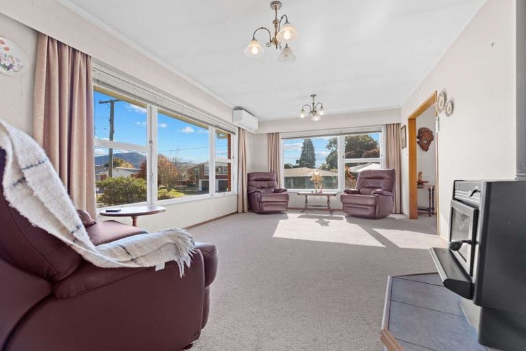 Photo of property in 42 Hillcrest Avenue, Hillcrest, Rotorua, 3015