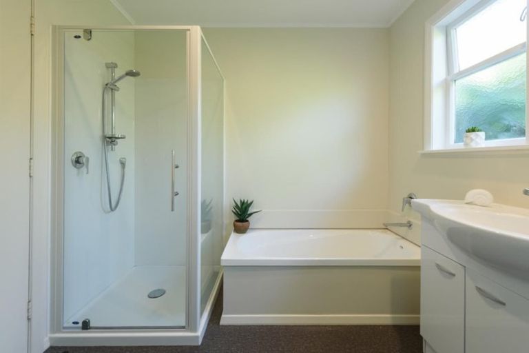 Photo of property in 40 Kipling Street, Johnsonville, Wellington, 6037