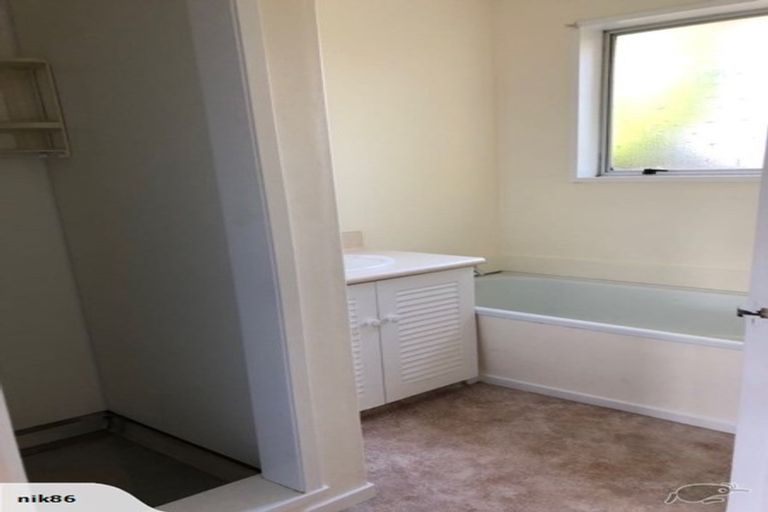 Photo of property in 2/42 Saint Martins Road, Saint Martins, Christchurch, 8022