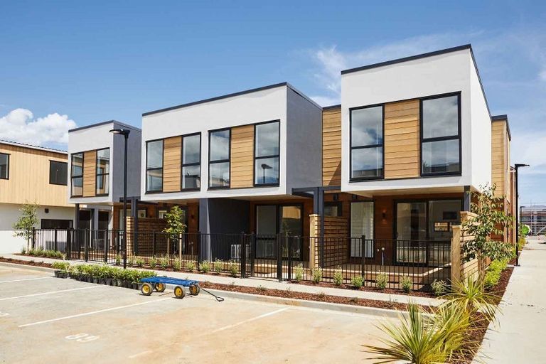 Photo of property in 3/2 Parson Lane, Papatoetoe, Auckland, 2025