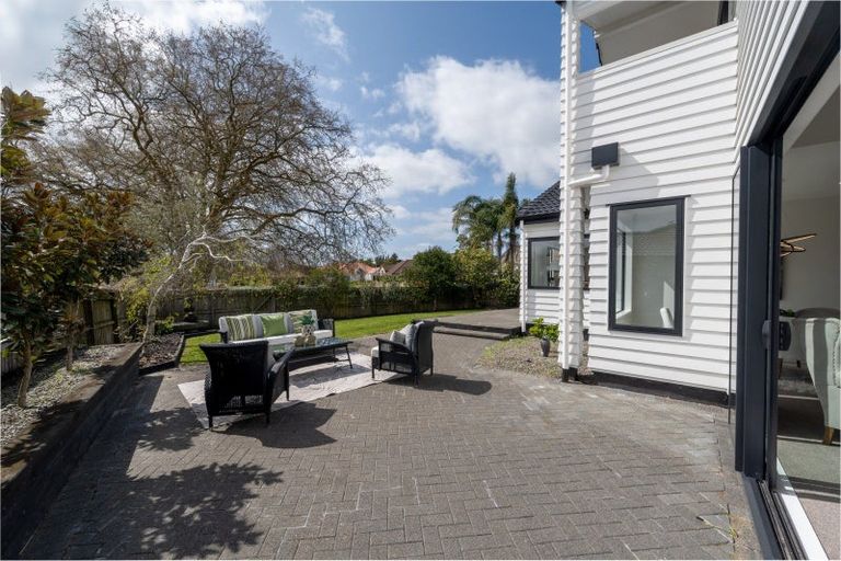 Photo of property in 6 Thirlmere Rise, Northpark, Auckland, 2013