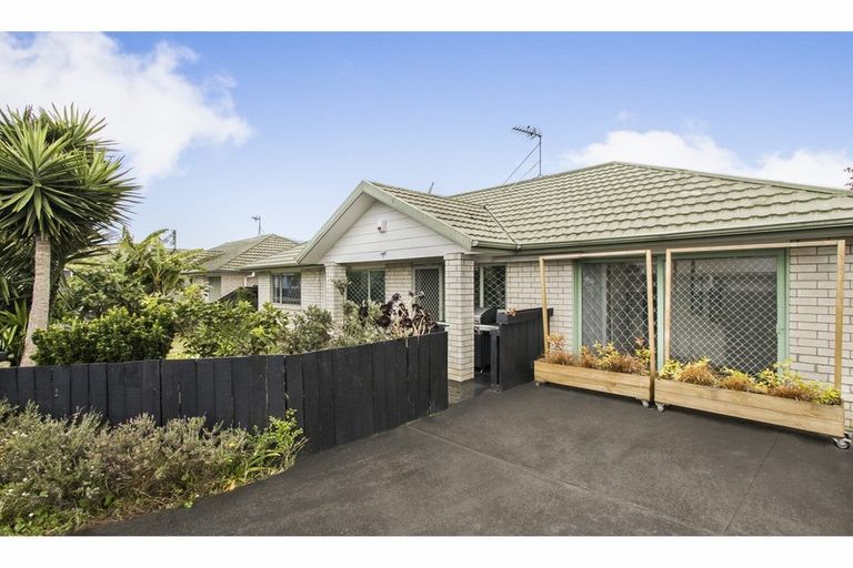 Photo of property in 3/26 Tennessee Avenue, Mangere East, Auckland, 2024