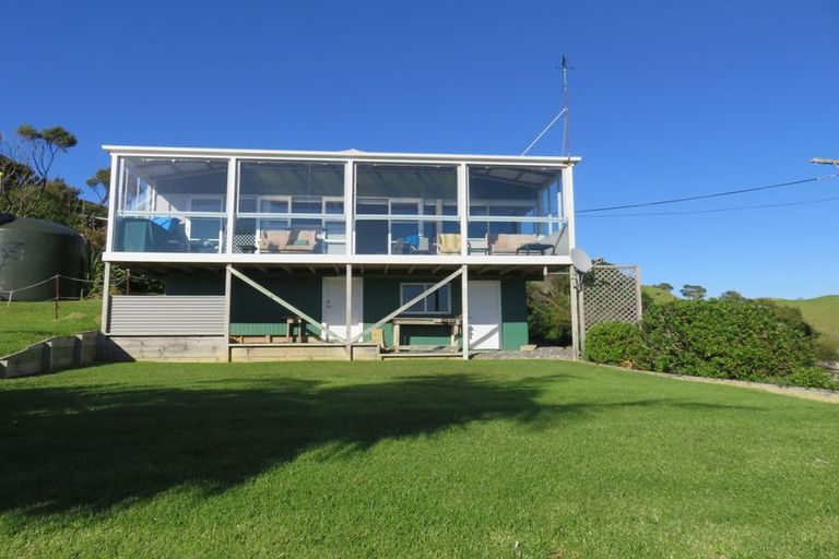 Photo of property in 100 Rapata Road, Oakura, Hikurangi, 0184