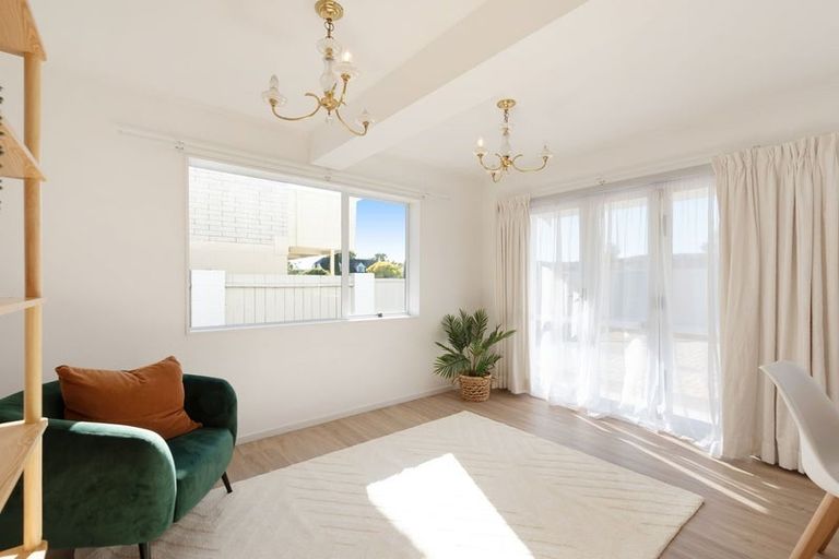 Photo of property in 5 Eden Street, Levin, 5510