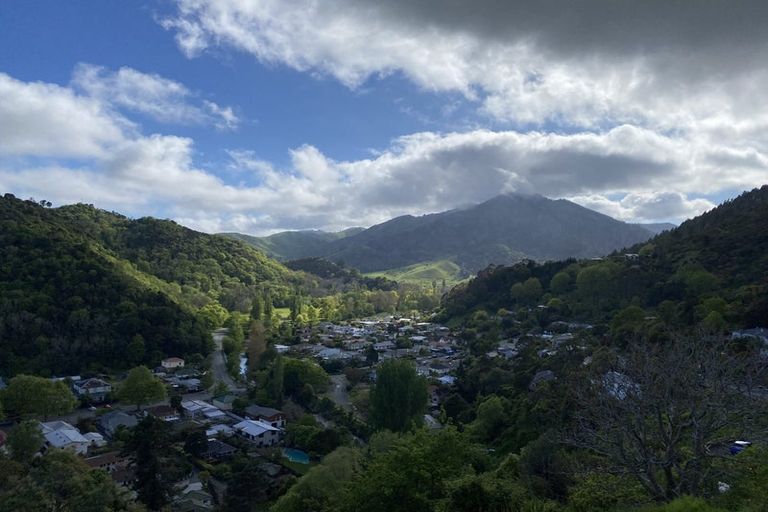 Photo of property in 102 Cleveland Terrace, Maitai, Nelson, 7010