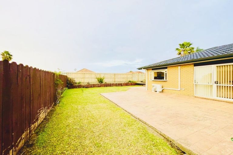 Photo of property in 44 Farmdale Court, Flat Bush, Auckland, 2019