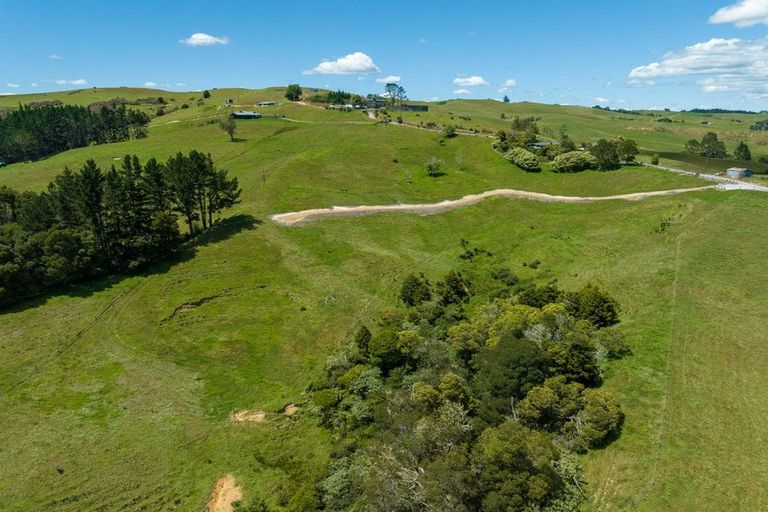 Photo of property in 19 Toots Drive, Kawakawa, 0282