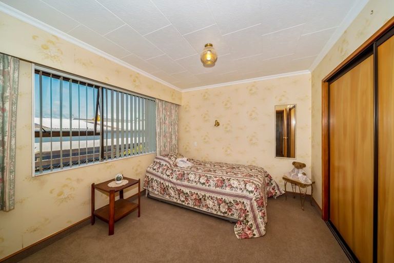 Photo of property in 32 Graham Street, Eltham, 4322