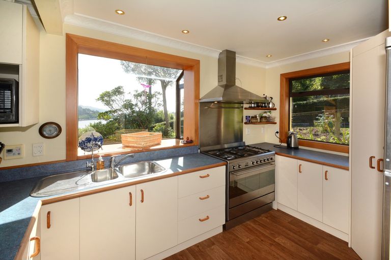 Photo of property in 22 District Road, Roseneath, Port Chalmers, 9023
