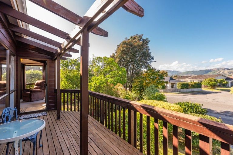 Photo of property in 21 Anaru Street, Raumati Beach, Paraparaumu, 5032