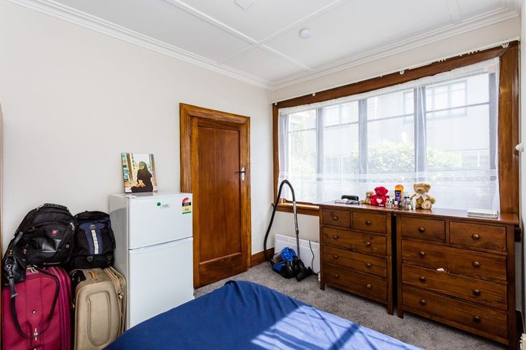 Photo of property in 53 Manor Place, Dunedin Central, Dunedin, 9016