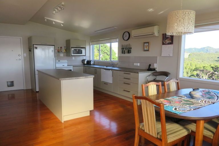 Photo of property in 100 Rapata Road, Oakura, Hikurangi, 0184