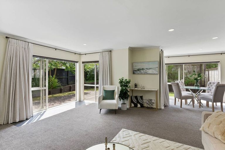 Photo of property in 113a Cook Street, Cockle Bay, Auckland, 2014