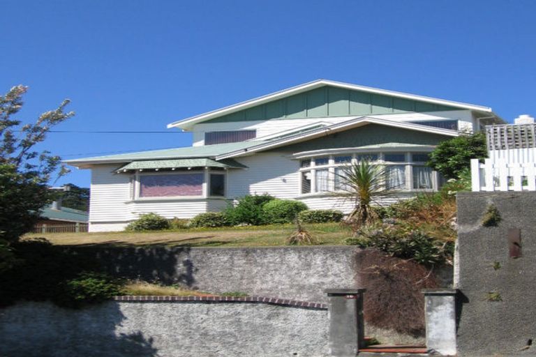 Photo of property in 10 Lawrence Street, Newtown, Wellington, 6021