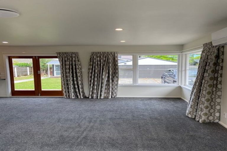 Photo of property in 75 Blankney Street, Hornby, Christchurch, 8042