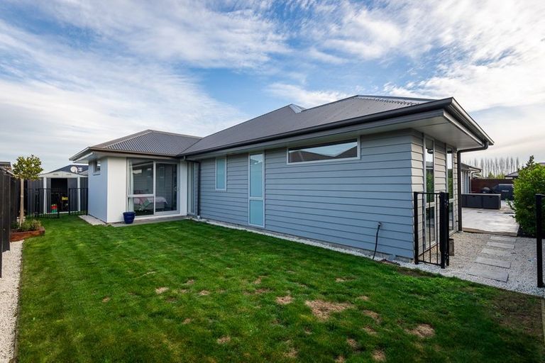 Photo of property in 94 Metehau Street, Marshland, Christchurch, 8083
