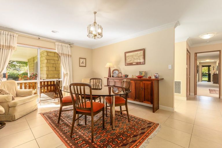 Photo of property in 12 Ngarara Road, Waikanae, 5036