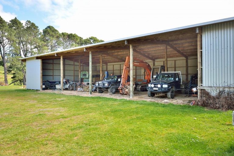 Photo of property in 198 Rakauroa Road, Rakauroa, Matawai, 4075