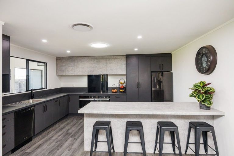 Photo of property in 982a Rongotea Road, Rongotea, Palmerston North, 4476