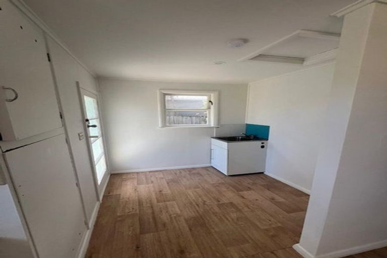 Photo of property in 86 Mcannalley Street, Manurewa East, Auckland, 2102