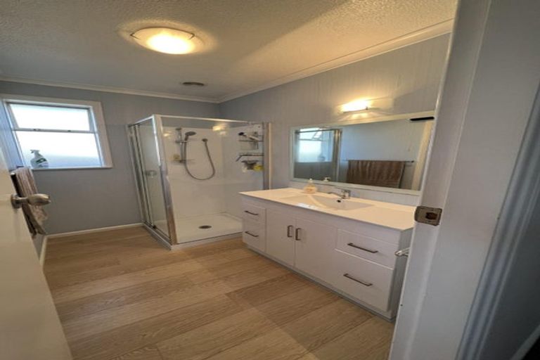 Photo of property in 9 Gow Place, Woolston, Christchurch, 8062