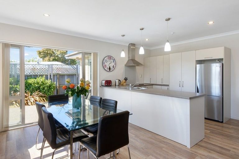 Photo of property in 16a Epsom Road, Sockburn, Christchurch, 8042