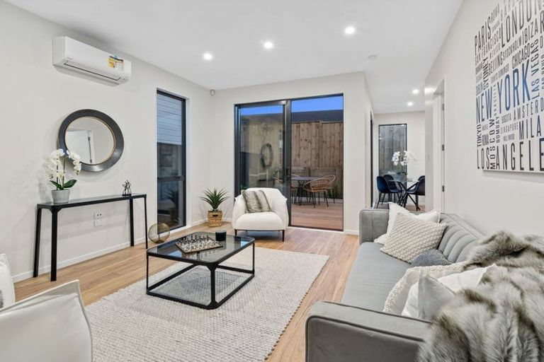 Photo of property in 33d Stanley Avenue, Milford, Auckland, 0620