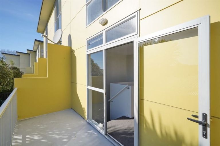 Photo of property in 2/54 Champion Street, Edgeware, Christchurch, 8013