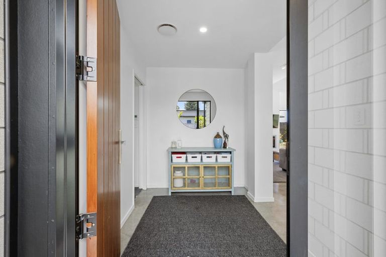 Photo of property in 23 Nadine Stanton Drive, Bell Block, New Plymouth, 4312