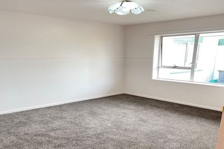 Photo of property in 2/287 Main South Road, Hornby, Christchurch, 8042