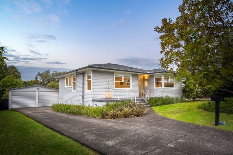 Photo of property in 19 Betsland Crescent, Hillcrest, Auckland, 0627