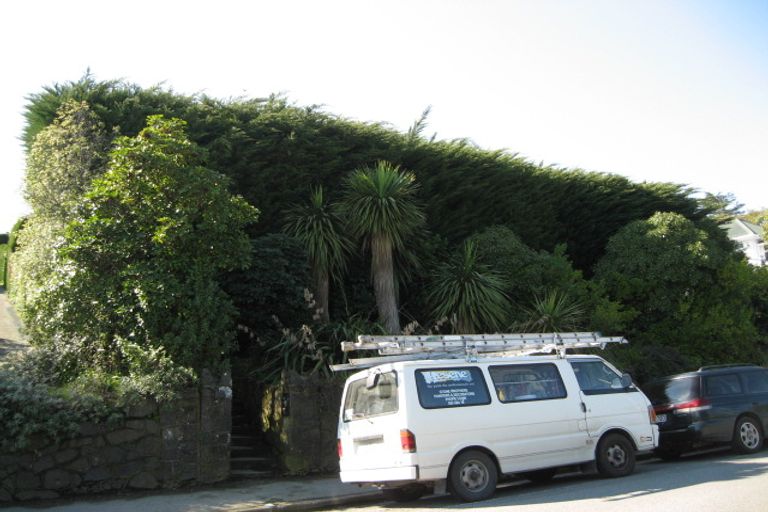 Photo of property in 121 Dyers Pass Road, Cashmere, Christchurch, 8022