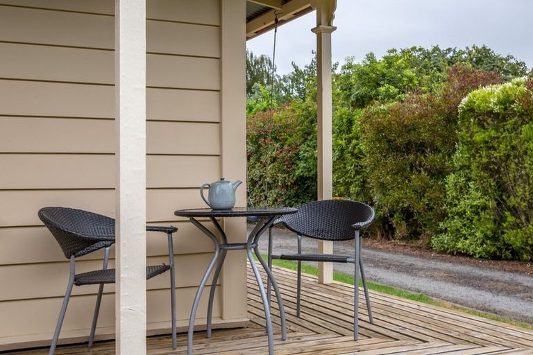 Photo of property in 12 Malcolm Street, Martinborough, 5711