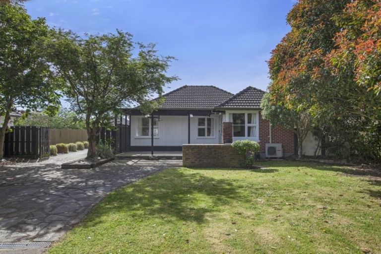 Photo of property in 37 Pembroke Street, Avondale, Christchurch, 8061