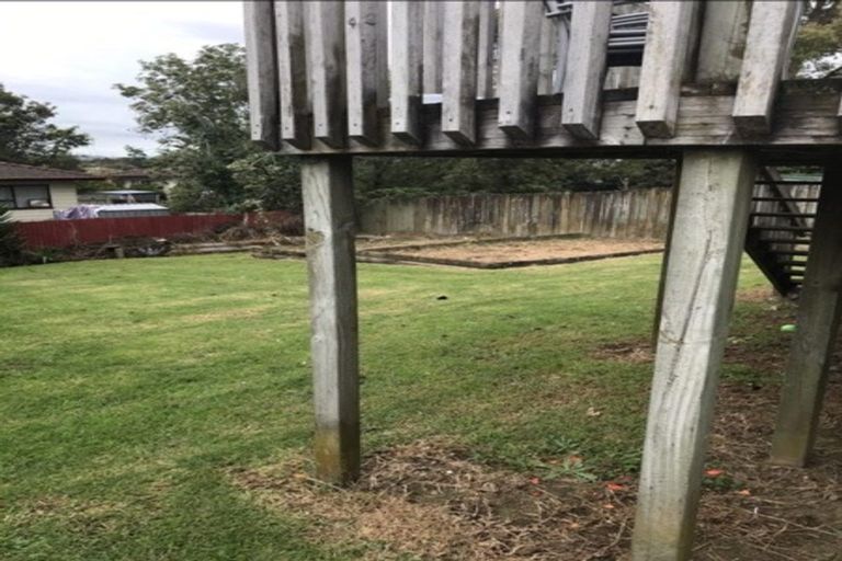 Photo of property in 2/10 Southview Place, Wattle Downs, Auckland, 2102