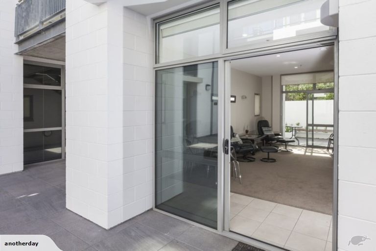 Photo of property in 3/41 Cambridge Terrace, Christchurch Central, Christchurch, 8013