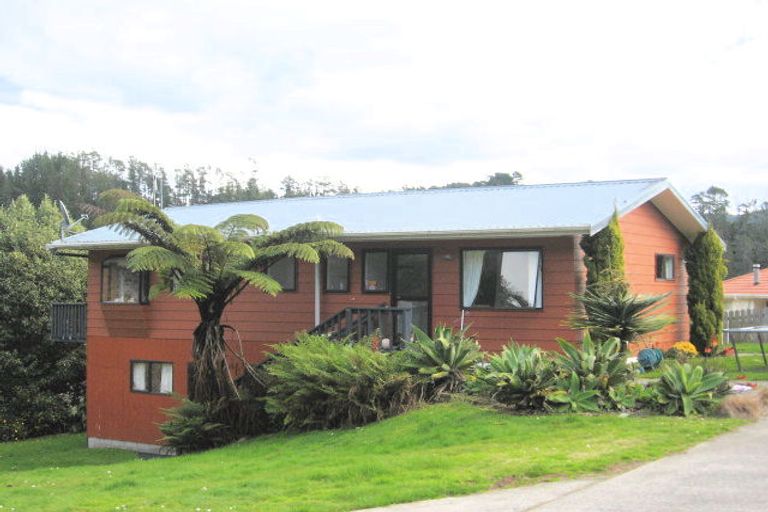Photo of property in 6 Patton Place, Tairua, 3508