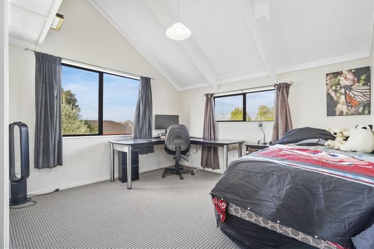 Photo of property in 68 Endeavour Avenue, Flagstaff, Hamilton, 3210