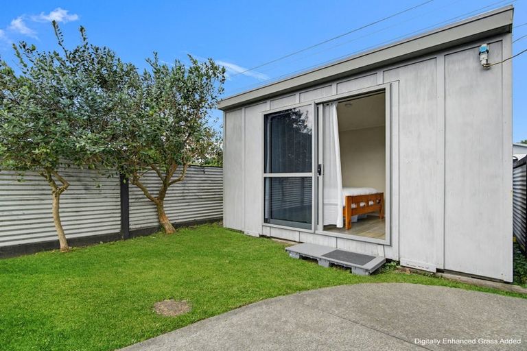 Photo of property in 81 Simpson Road, Papamoa Beach, Papamoa, 3118