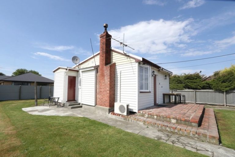 Photo of property in 81 Mcmurdo Street, Tinwald, Ashburton, 7700