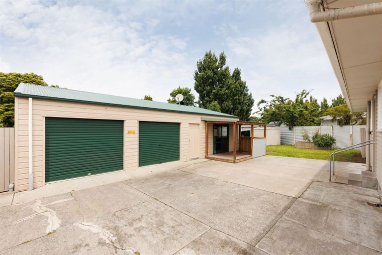 Photo of property in 65 Kettle Avenue, Awapuni, Palmerston North, 4412