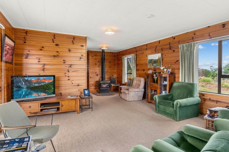 Photo of property in 174 Whatitiri Road, Maungatapere, Whangarei, 0179