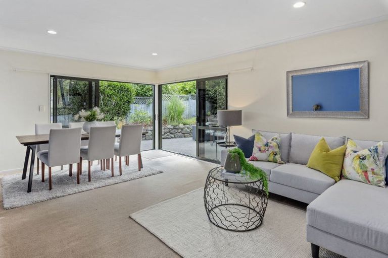 Photo of property in 24 Coventry Way, Long Bay, Auckland, 0630