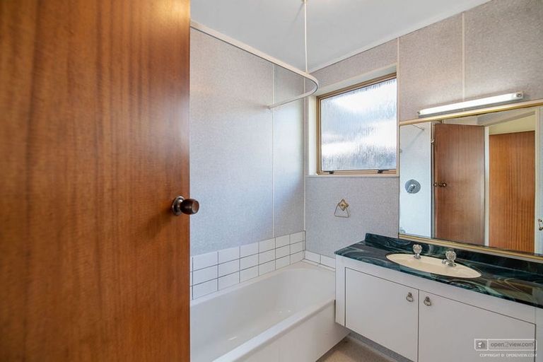 Photo of property in 65 Victoria Road, New Plymouth, 4310