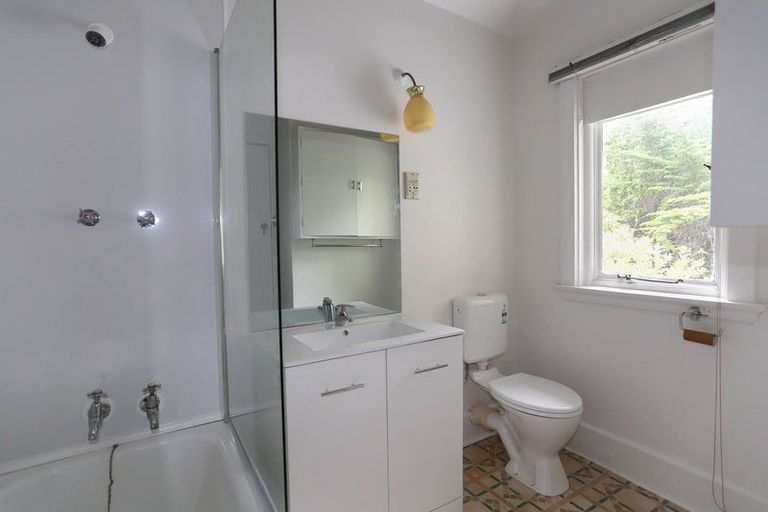 Photo of property in 6b Macmillan Avenue, Cashmere, Christchurch, 8022