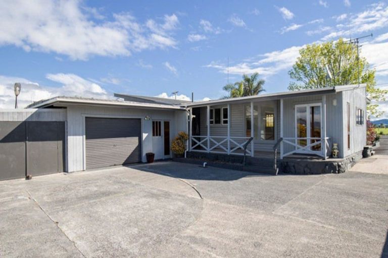 Photo of property in 108 Pipiroa Road, Ngatea, 3503