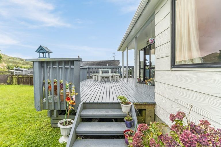 Photo of property in 2/79 Cunliffe Street, Churton Park, Wellington, 6037